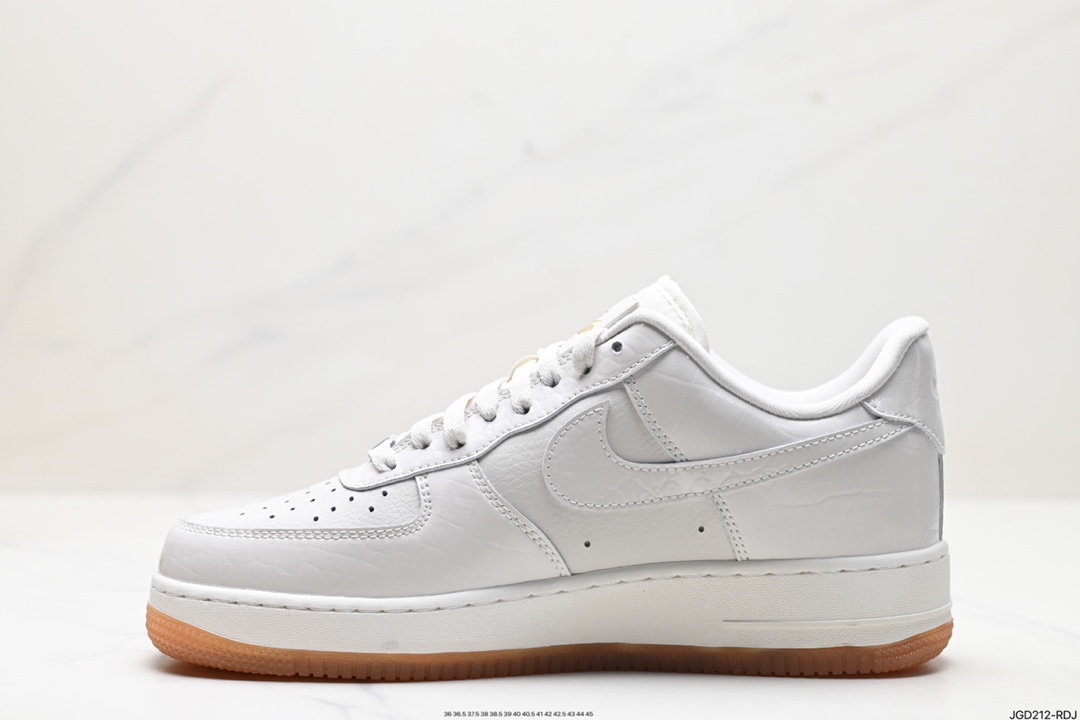 Nike Air Force 1 Shoes